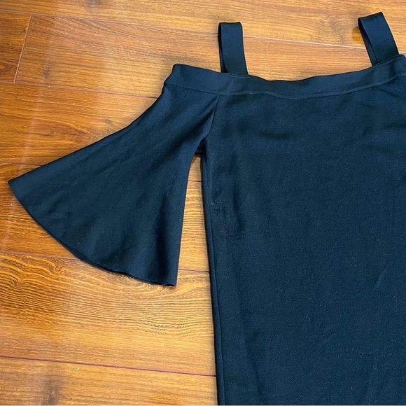 Massimo Dutti Black Top - Picture 2 of 4